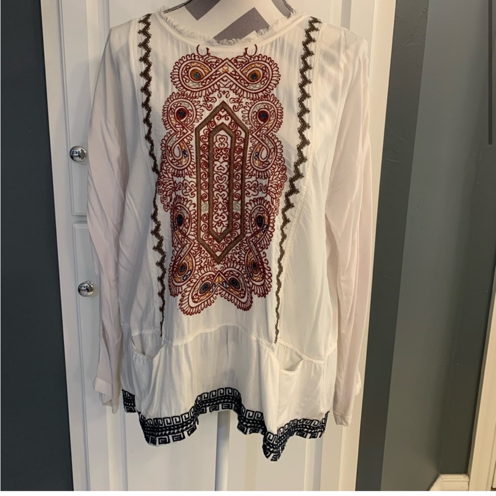 No flaws Johnny was Biya cream top. SZ small